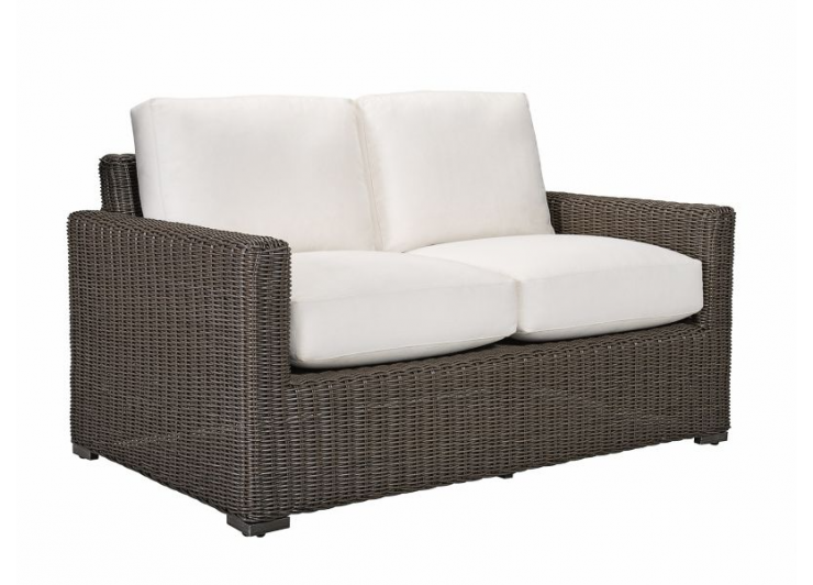 Heatherstone wicker patio sales loveseat
